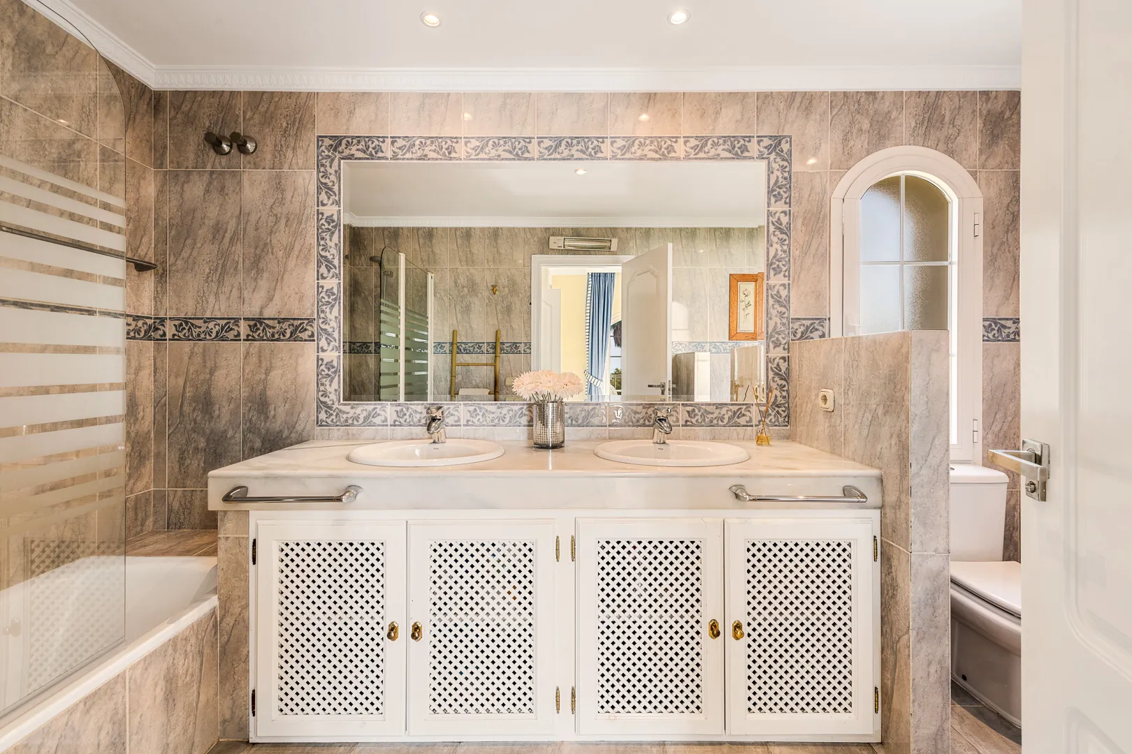 Smart home luxury villa Marbella